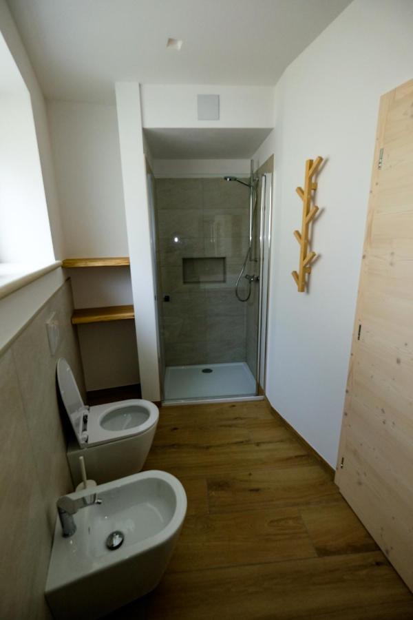 לינה וארוחת בוקר לביקו טרמה Casa Carolina מראה חיצוני תמונה