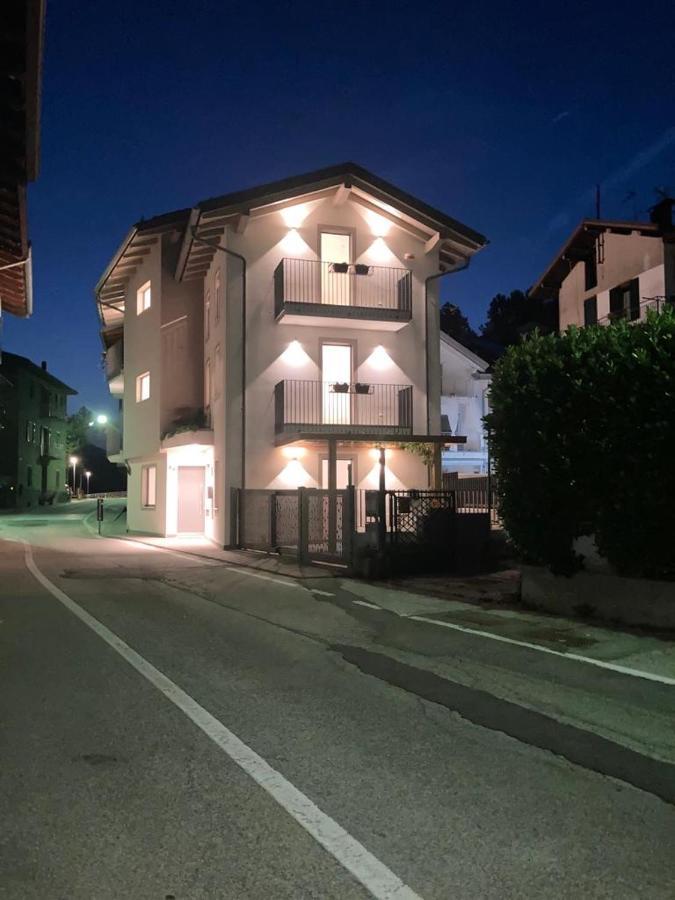לינה וארוחת בוקר לביקו טרמה Casa Carolina מראה חיצוני תמונה